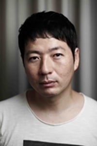 LEE SangWoo