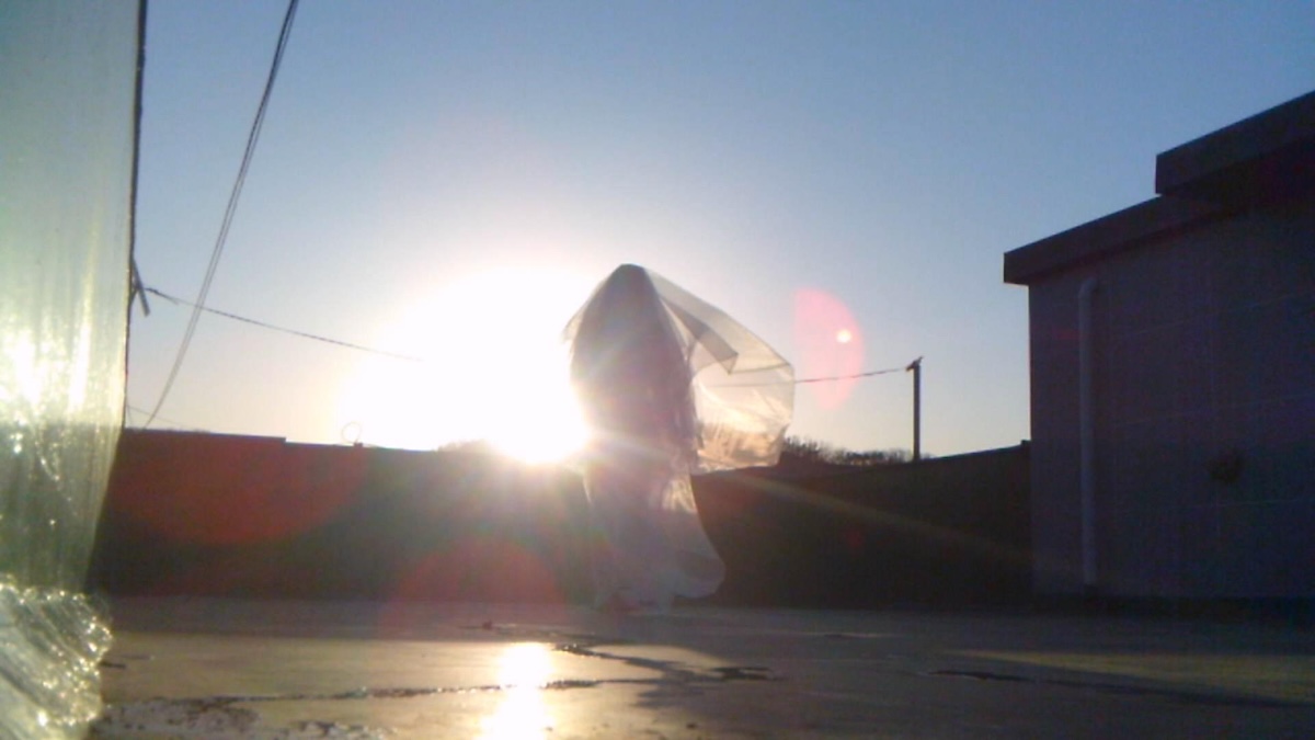 영원히 모를지도 모른다