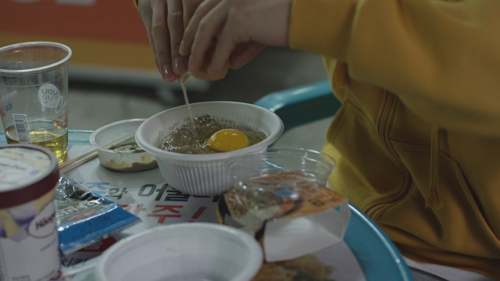 편의점에서 공놀이 금지 스틸컷 3