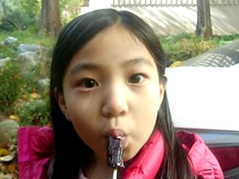 우리는 얼마나 많은 개미들을 죽였는가? 스틸컷 1