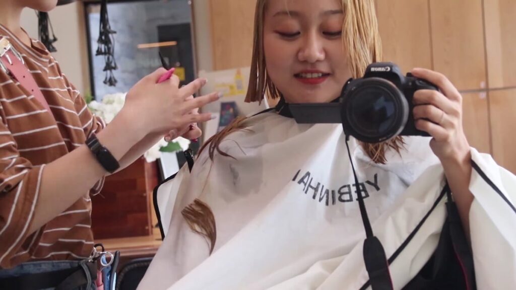 걸 위드 더 카메라 스틸컷 3