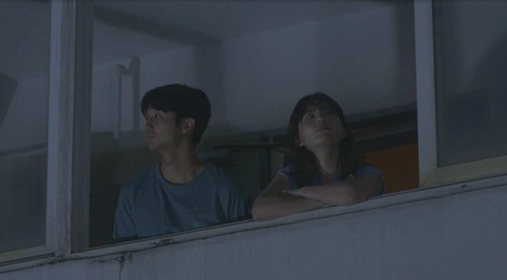 부유 스틸컷 1