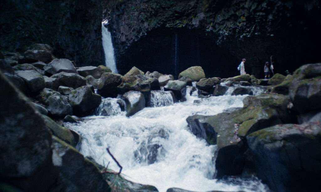 산행 스틸컷 1